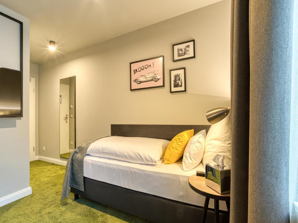 Vienna House Easy By Wyndham Ingolstadt Ngoại thất bức ảnh